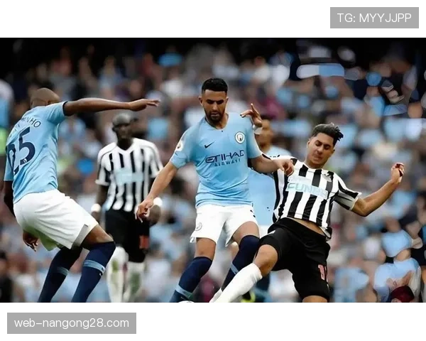 纽卡斯尔欧冠客场6-1横扫卡拉巴赫,戈登半场大四喜创纪录 纽卡斯尔欧冠客场6-1横扫卡拉巴赫,戈登半场大四喜创纪录